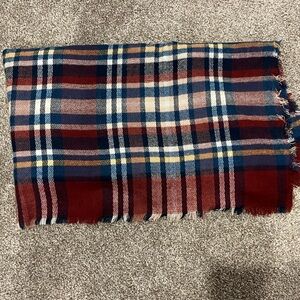Plaid Scarf with Fringe